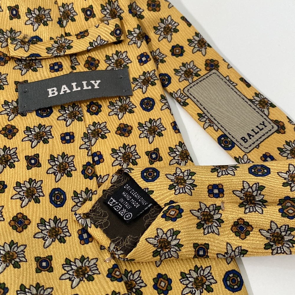 BALLY Vintage Silk Tie Classic Print